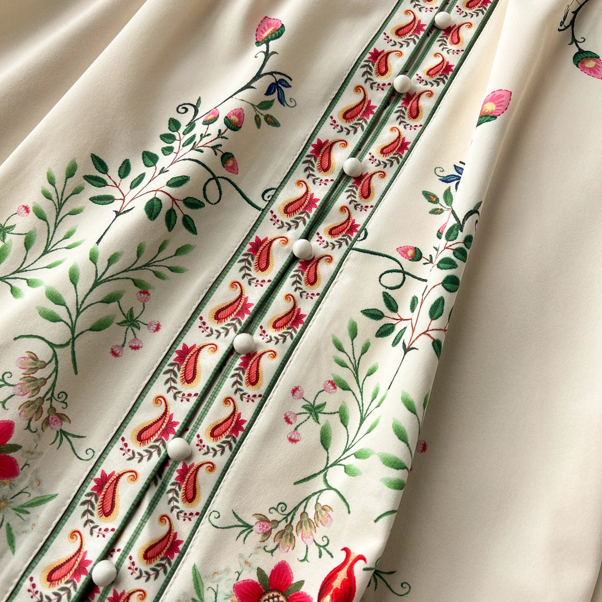 Vestido carmesí