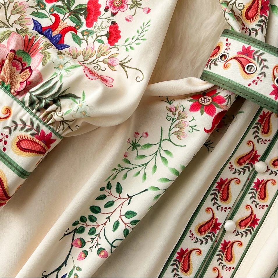 Vestido carmesí