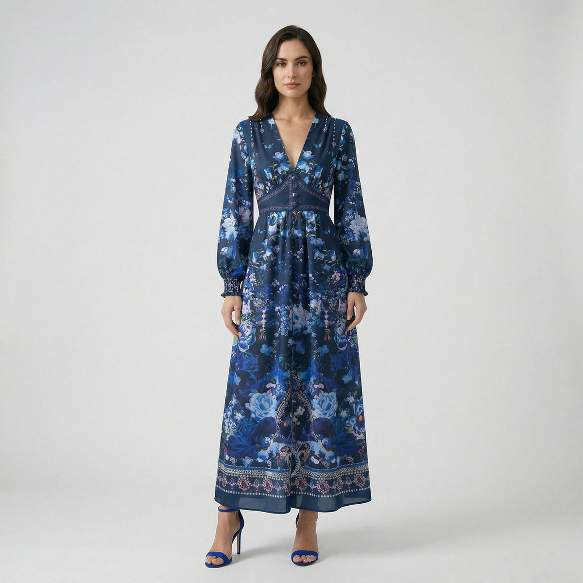 Robe Noora